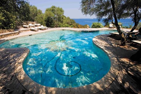Der Pool des Capo d'Orso.