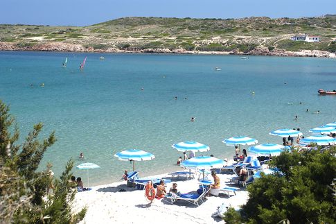 Der Strand des Hotels Marinedda kann sich sehen lassen.