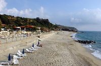 Buchen Sie bei uns Ihre individuelle Kalabrien-, Salina-, Apulien- oder Toskana-Reise! Rundum-Sorglos-Urlaub im Hotel, Ferienhaus, Ferienwohnung oder Agriturismo - inklusive Flug, Mietwagen und Fähre.