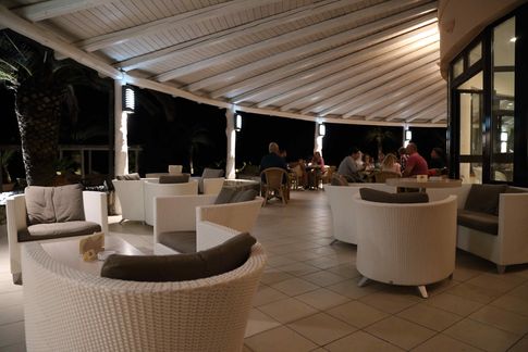 Abendstimmung im Restaurant Cala di Volpe Abendstimmung im Restaurant Cala di Volpe