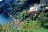 Buchen Sie bei uns Ihre individuelle Kalabrien-, Salina-, Apulien- oder Toskana-Reise! Rundum-Sorglos-Urlaub im Hotel, Ferienhaus, Ferienwohnung oder Agriturismo - inklusive Flug, Mietwagen und Fähre.