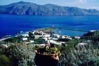 Ferienhaus Case Andrea. Buchen Sie bei uns Ihre individuelle Kalabrien-, Salina-, Apulien- oder Toskana-Reise! Rundum-Sorglos-Urlaub im Hotel, Ferienhaus, Ferienwohnung oder Agriturismo - inklusive Flug, Mietwagen und Fähre.