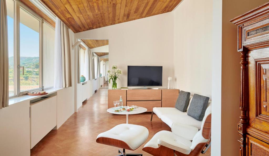 Wohnraum der Suite Eremita Wohnraum der Suite Eremita