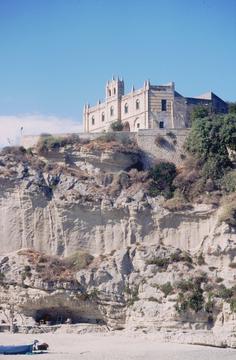 Parghelia - Beschauliches Fischerdorf, wenige Kilometer von Tropea entfernt.