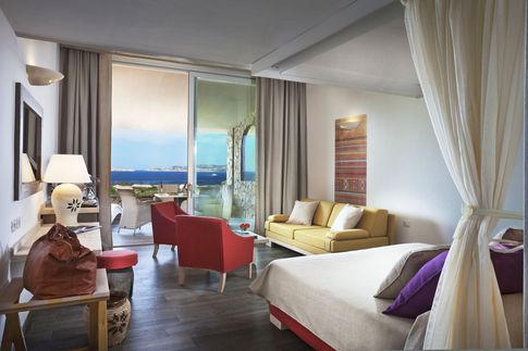 Die Zimmer im Valle dell'Erica sind landestypisch und charmant ausgestattet.